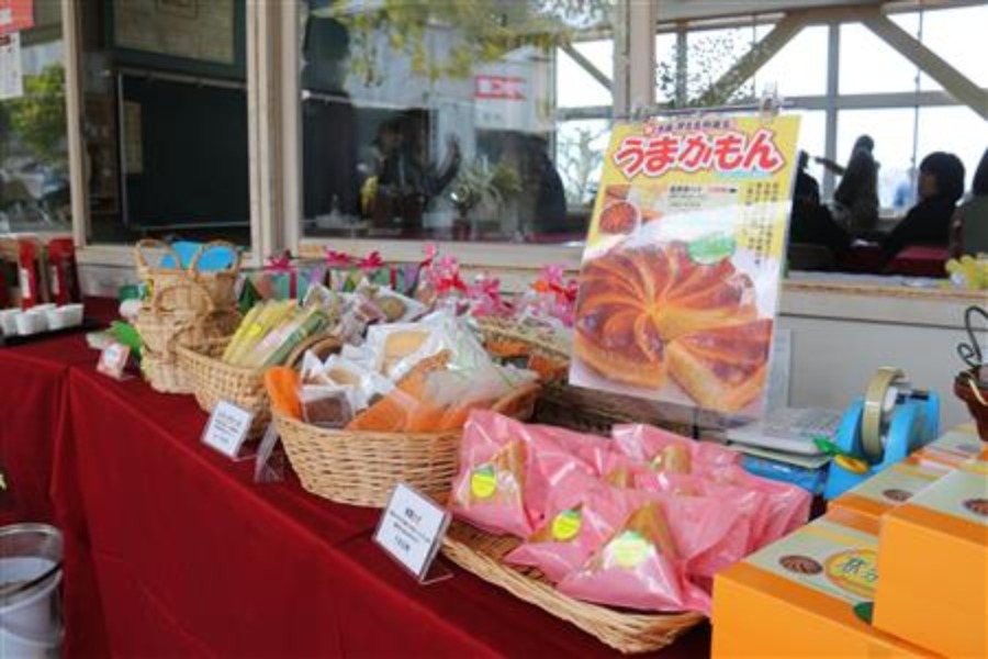あんさんくのケーキのコラボセットも販売