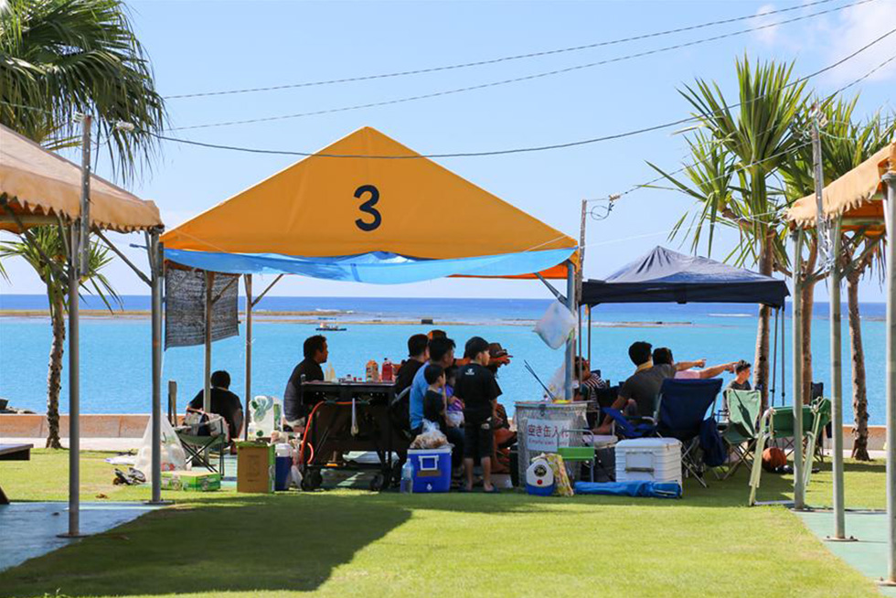 沖縄のビーチパーティとは？