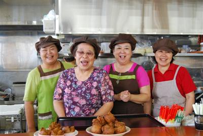 飾り気のない沖縄の笑顔がいっぱい！