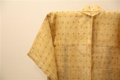 芭蕉布で作られた着物。長い間に渡り沖縄で愛されてきた