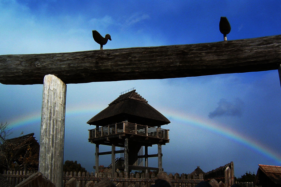 達人・福田幸夫さんが撮影した「虹と吉野ヶ里」