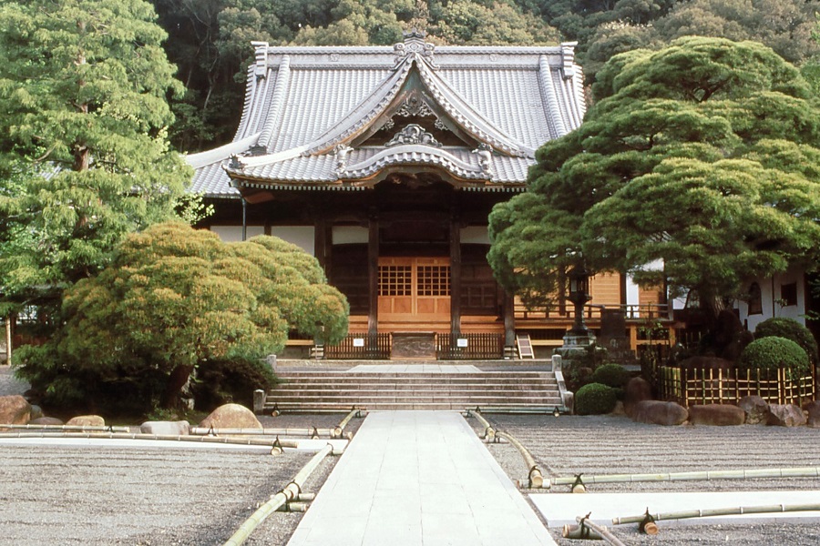 激動の歴史を重ね、静かにたたずむ修禅寺