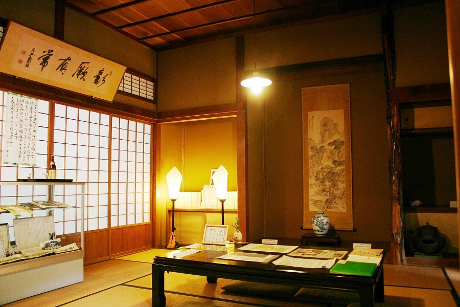 修善寺虹の郷に残る漱石が滞在した客室「漱石庵」