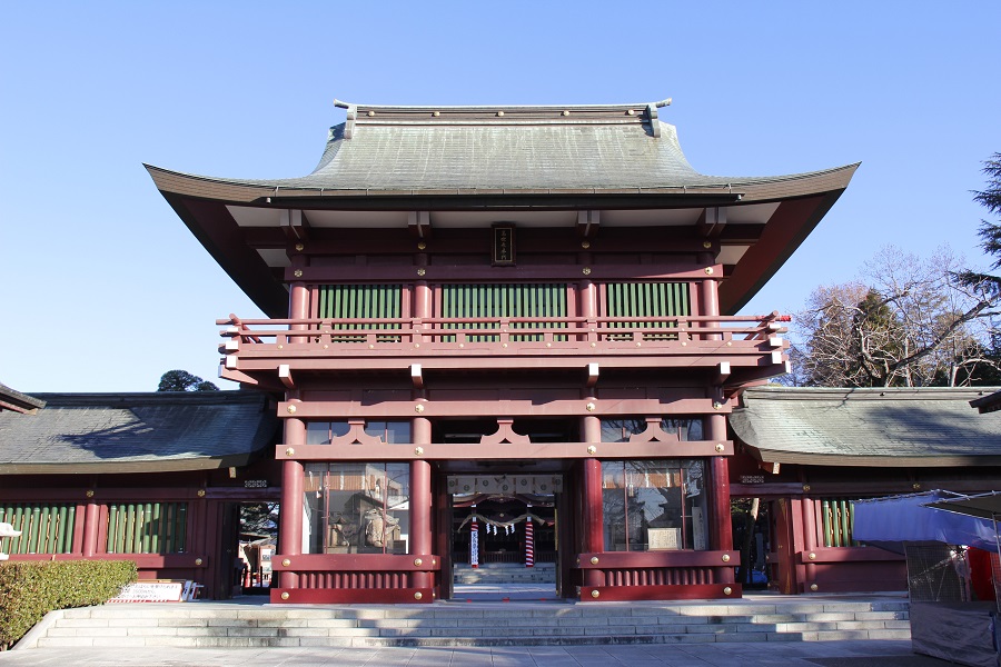 正しくは「萬世泰平門」という笠間稲荷神社の楼門