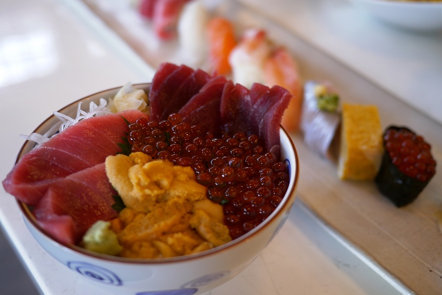 海鮮丼