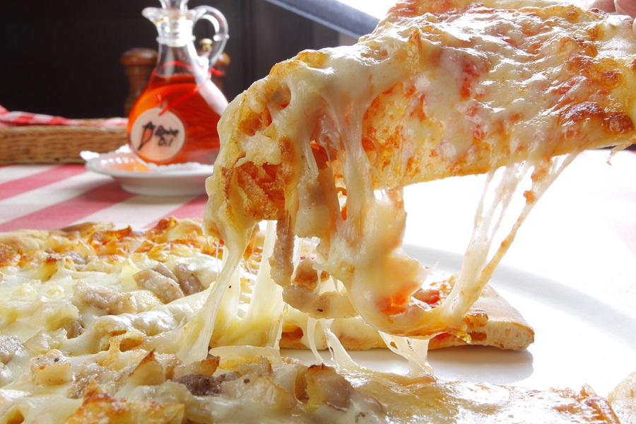 「ピノキオ」の本格ピザはチーズがとろ～り