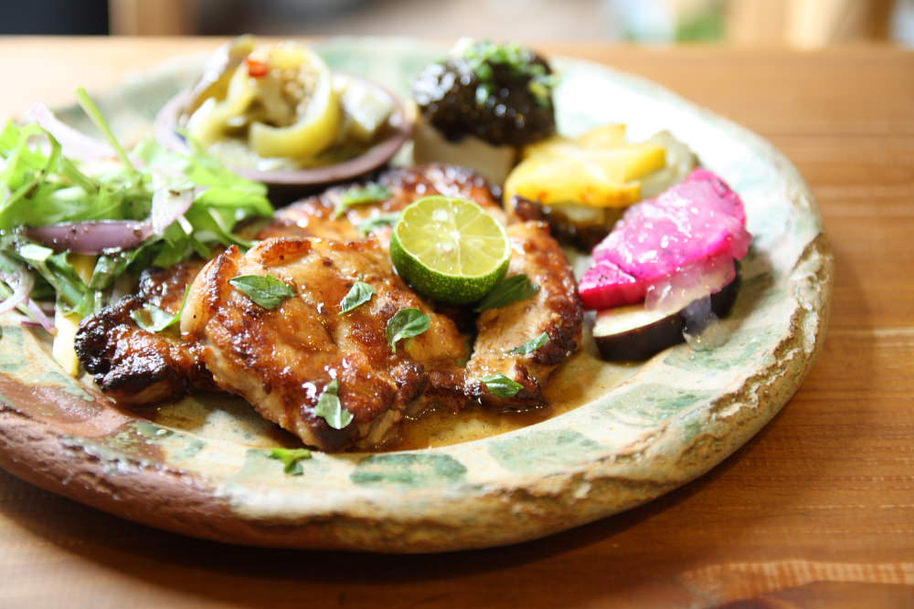 厳選された地元の素材から作られた料理はおいしい！のひとこと