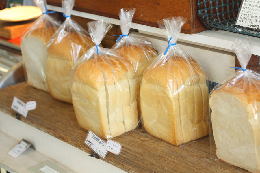 食パンの「専門店」ippe coppeの食パン