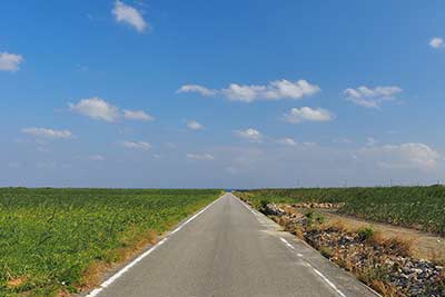 波照間島で人気のビーチ「ニシ浜」 