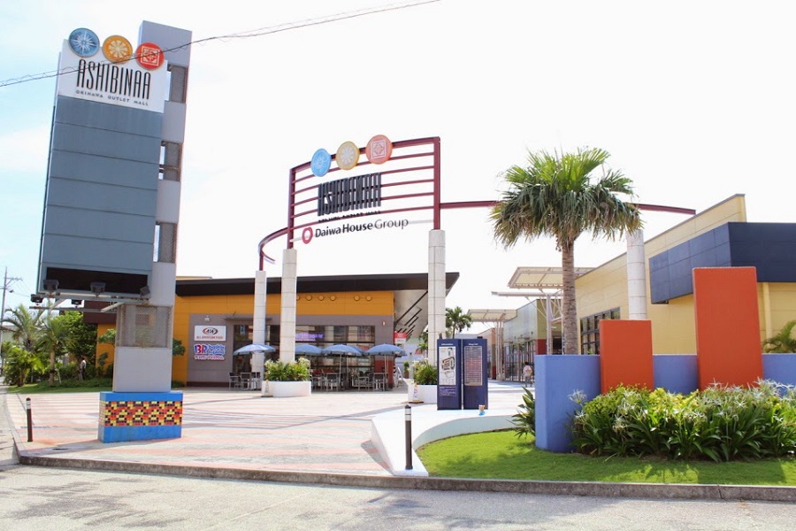 人気ブランドがそろう沖縄アウトレットモールあしびなー