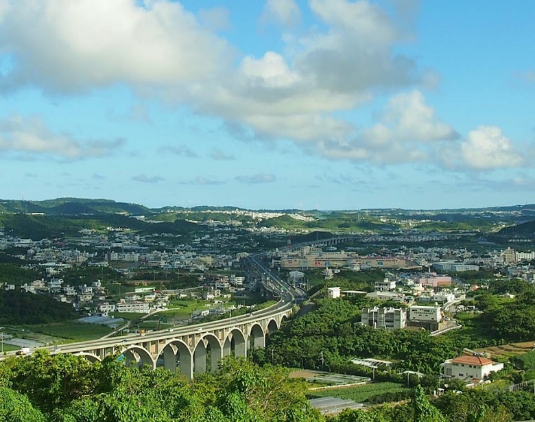 南風原町北部・新川からの眺め