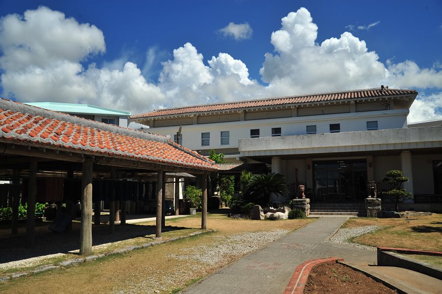 あざみ屋・みんさー工芸館