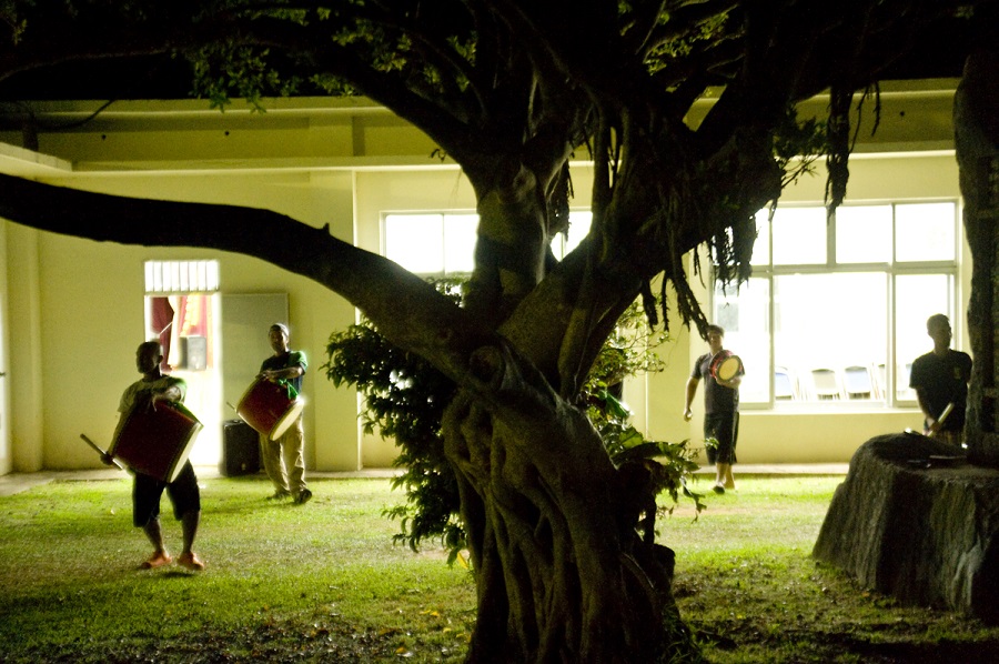 石垣島北部の集落、明石のエイサー