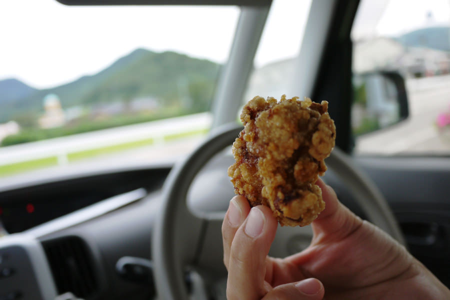 地元グルメ「宇佐からあげ」は、ドライブのお供にぴったり