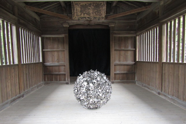 本当にキラキラするけれど何の意味もないもの