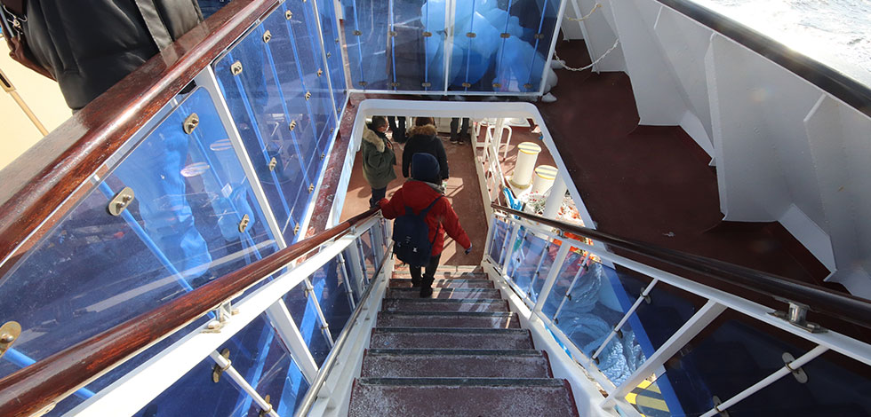 おーろら内階段