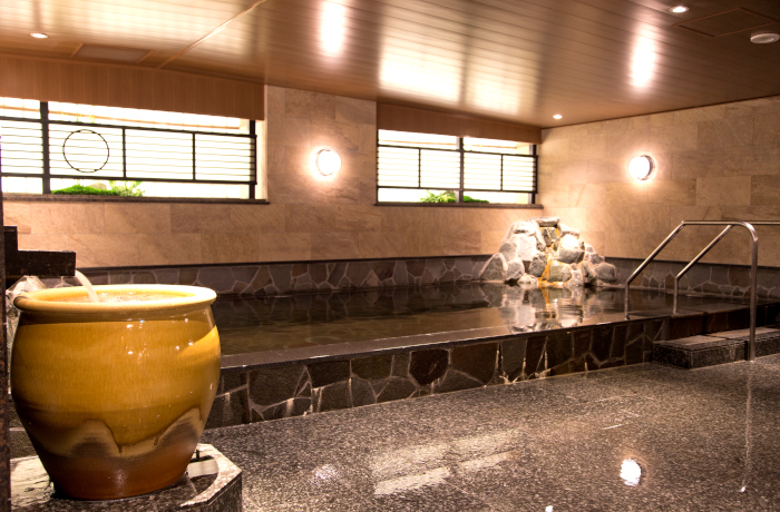 八百治博多ホテル