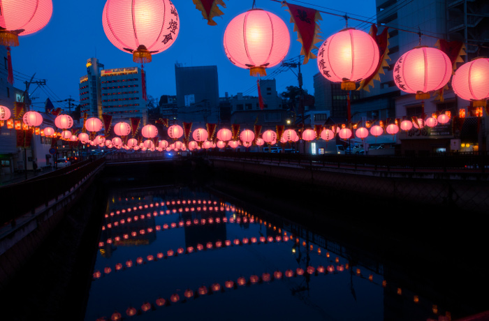 ピンクのランタン