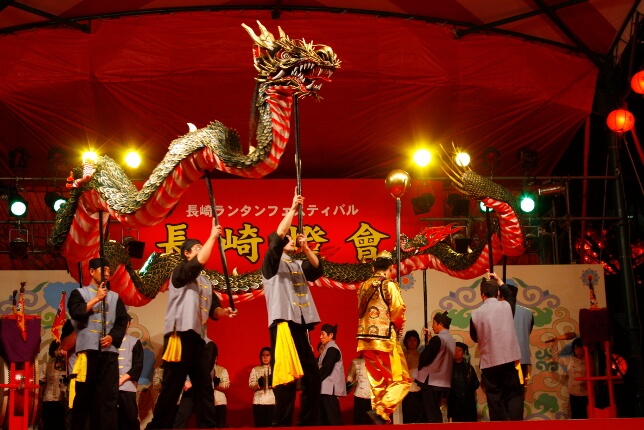 龍踊り