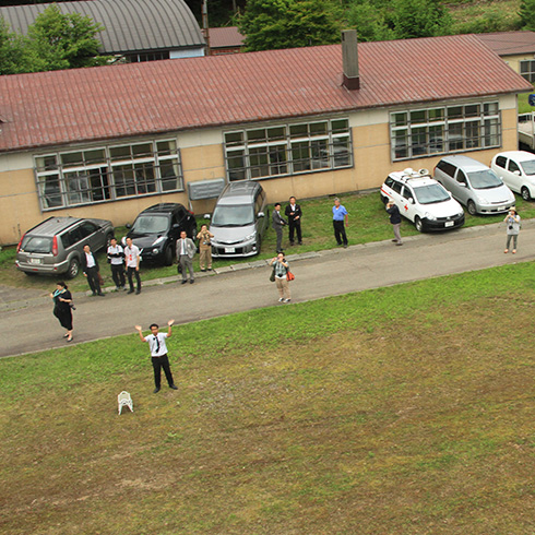 上空から見た「森と湖の里ふれ愛館」