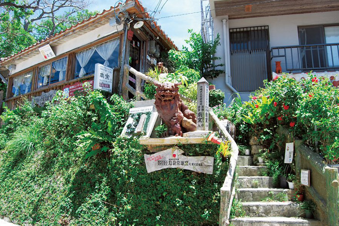 南窯（ふぇーぬかま）の入口