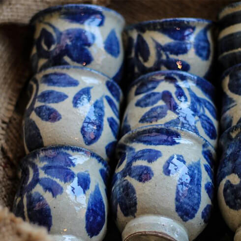 やちむんのコップ