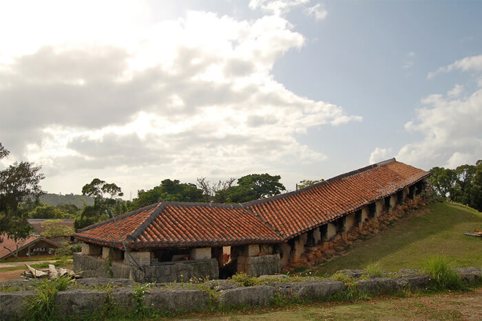 読谷山焼陶器市