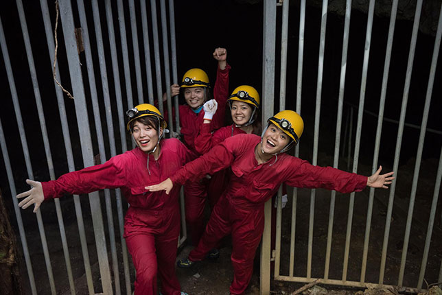 鍾乳洞・玉泉洞未公開エリアを探検