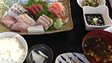 奥武島海産物食堂新鮮な海の幸を堪能しよう