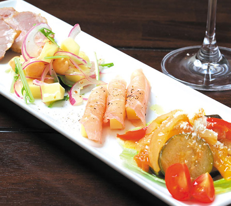 ワイン酒場 ふじ晴（ふじばる）