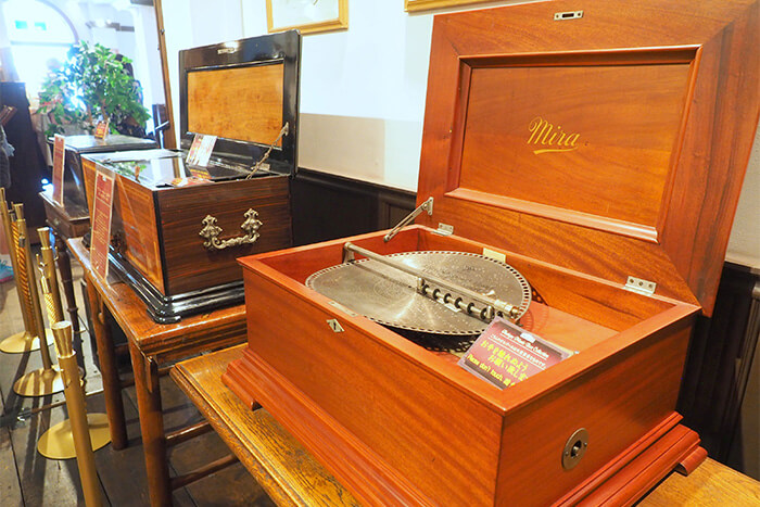 オルゴール堂2号館展示