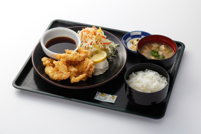 「豊後とり天定食」は1080円