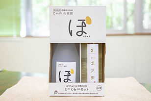 じゃがいも焼酎ぽてちゅう（写真はミニくらべセット）