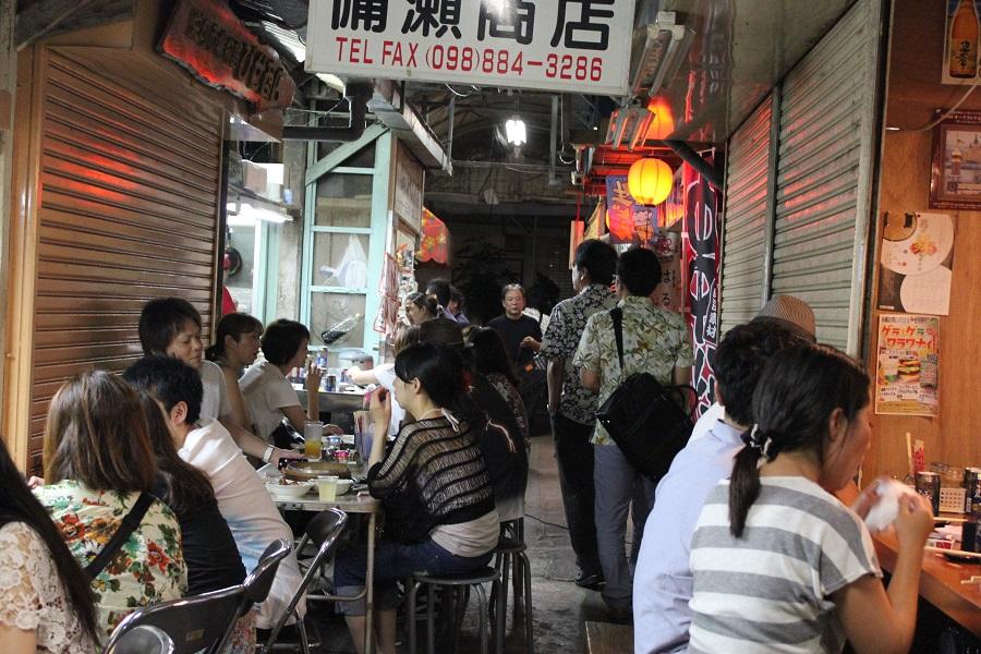 栄町市場de過ごす大人の時間