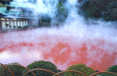 豊後国風土記に「赤池」と記された日本最古の天然地獄、血の池地獄