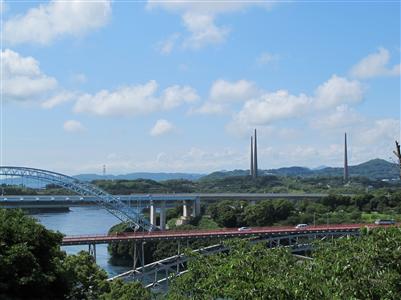 海橋と新西海橋
