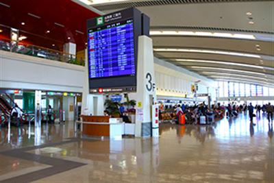 那覇空港から観光地までの距離と時間