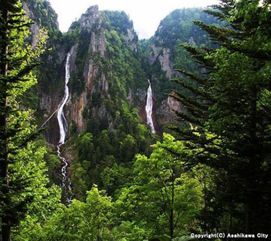 層雲峡 流星の滝・銀河の滝