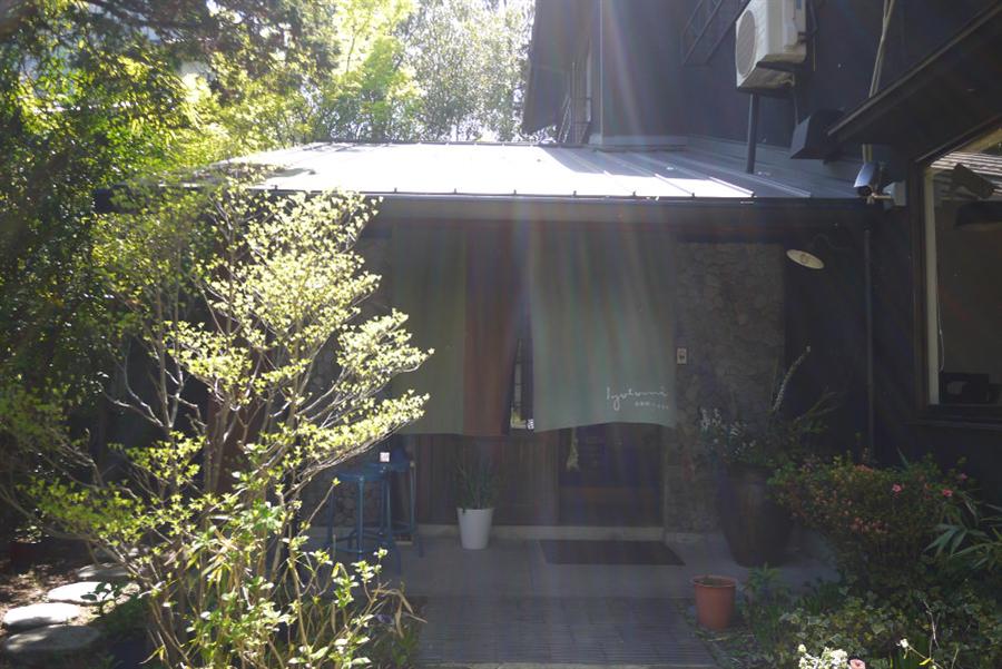 行き届いたサービスが人気で立ち寄りやすいと評判だ <br />行き届いたサービスが人気で立ち寄りやすいと評判だ