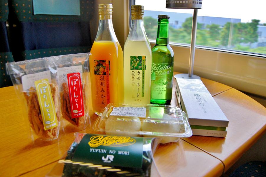 自分用にも欲しくなる土産の数々