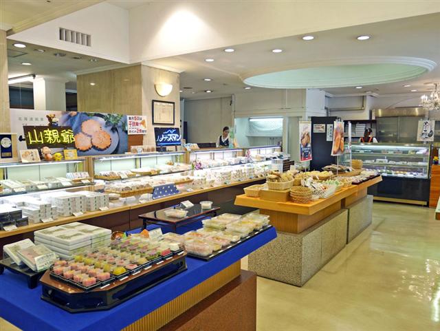 千秋庵札幌本店3