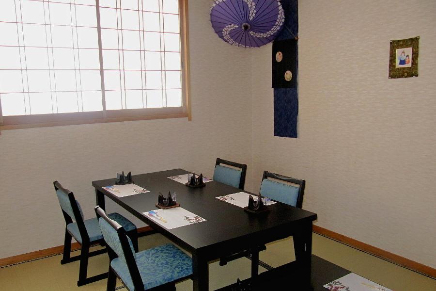 全室個室なのでゆっくり食事することができます 全室個室なので、ゆっくり食事することができます