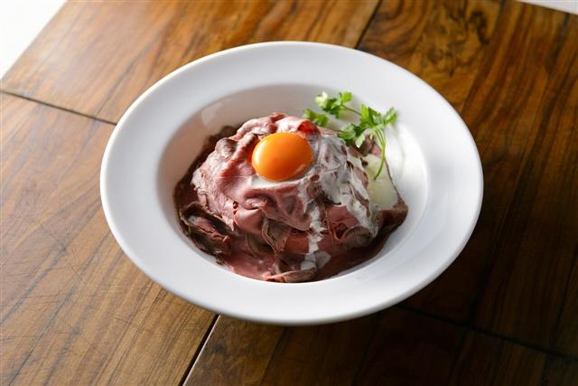 ローストビーフ丼