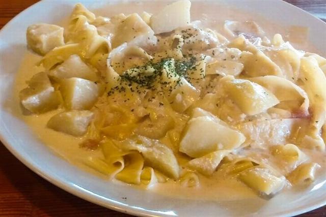 自家製パスタ専門店 だぐらすふぁ～。