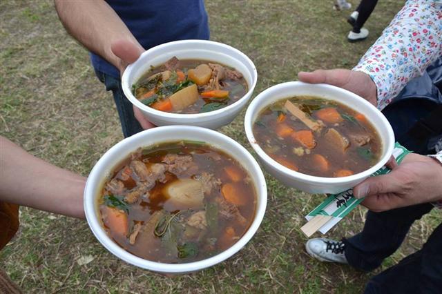 黒島牛祭りの牛汁
