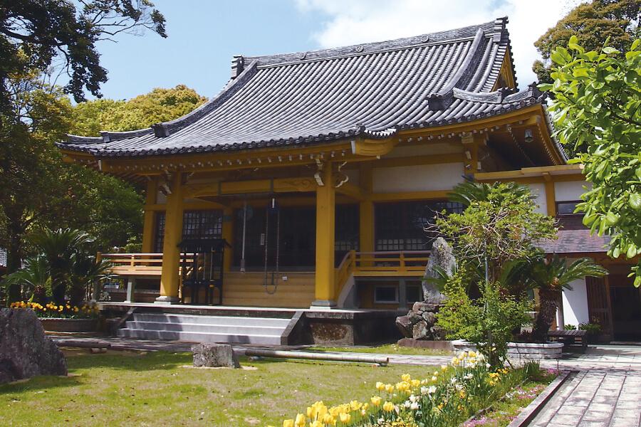 落ち着いた佇まいの「寿福寺」