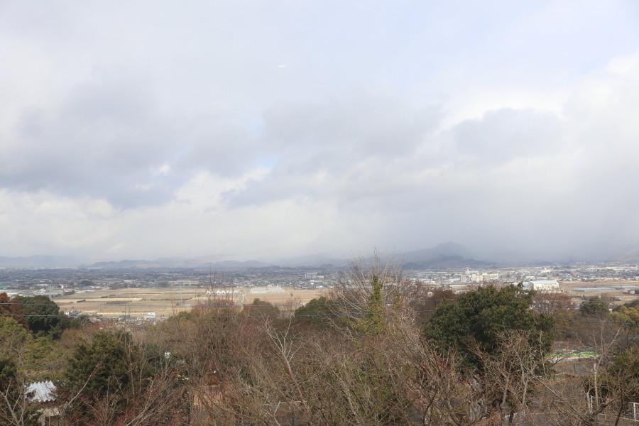 cafeスペースの2階からは、うきは市の景色を一望
