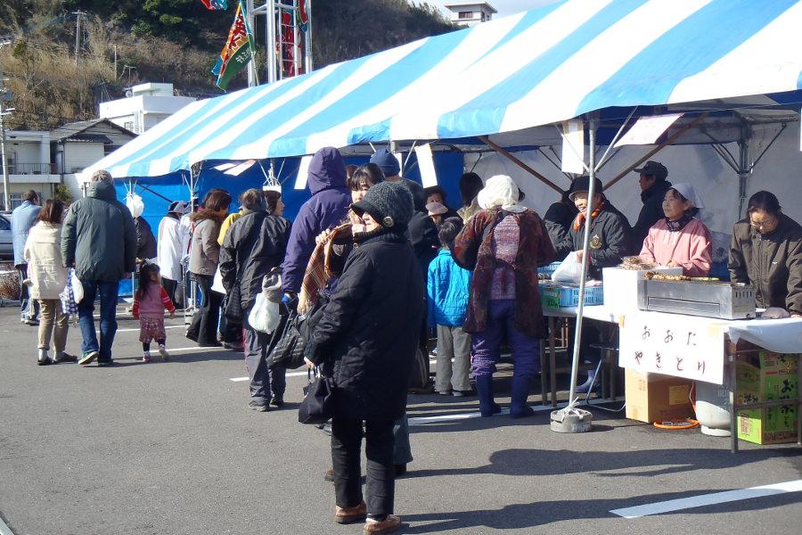 関あじ関さばのほかに、地元の特産品もそろいます
