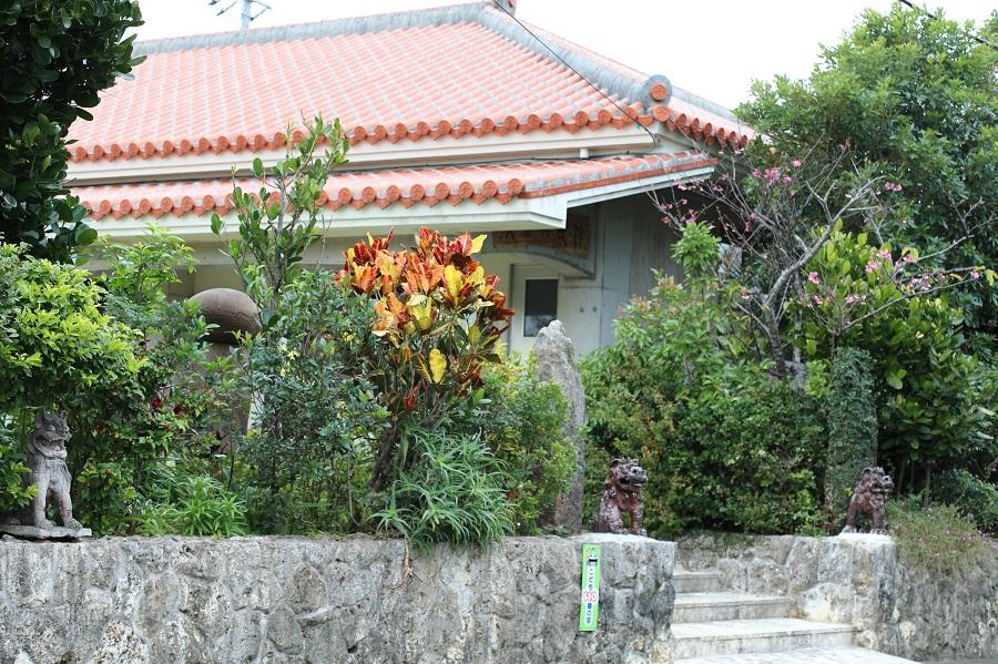 大城集落の中心に位置する大城公民館