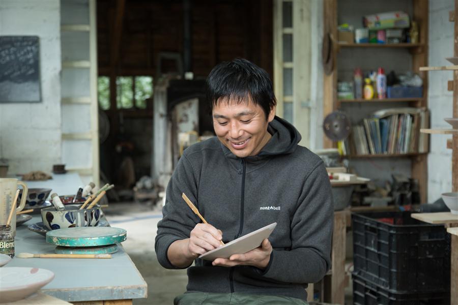 やちむん作家　谷口さん